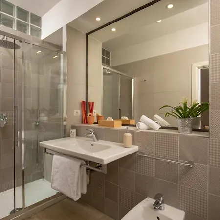 Vatican 84 Apartament *